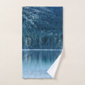 Réflexion des arbres sur le lac #2 #mur #déco #cab (Serviette à main)