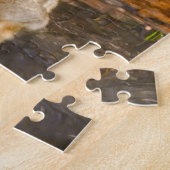 Réflexion du loup solitaire dans le puzzle de cass (Côté)