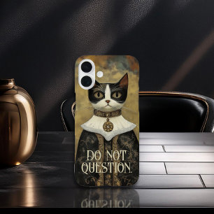 Regal Medieval Tuxedo Cat Rules iPhone 16 Plus Hoesje