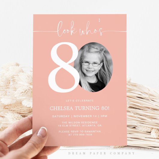 Regardez qui a 80 ans | Invitation rose pour 80e a