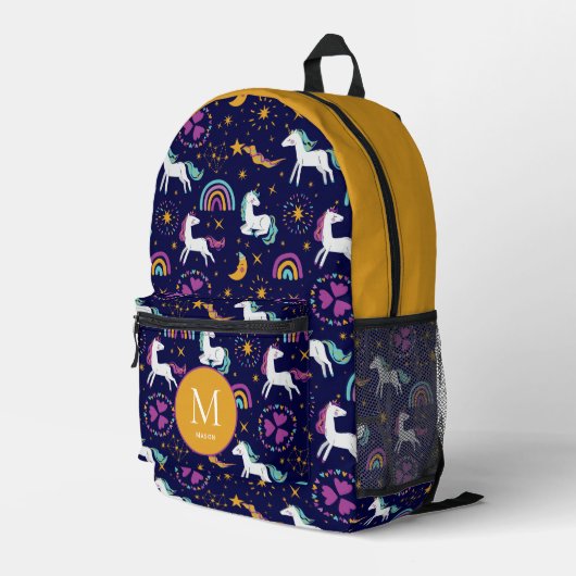 Regenbogen en eenhoorns met mosterd bedrukte rugzak (Achterkant Hoek Rechts)