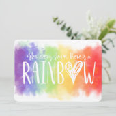 Regenboog baby zwangerschap aankondigingskaart aankondiging (Staand voorkant)