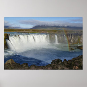 Regenboog boven de Godafoss-waterval, IJsland Poster