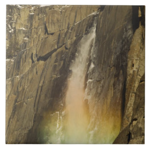 Regenboog boven Upper Yosemite Falls in Yosemite Tegeltje