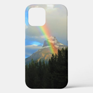 Regenboog- en Storm wolken boven Snowy Canada Moun iPhone 12 Hoesje