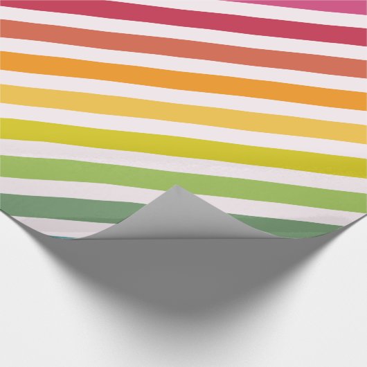 Regenboog en witte strepen cadeaupapier (Hoek)