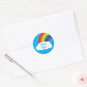 Regenboog en wolken verhelpen 1e verjaardag ronde sticker (Envelop)