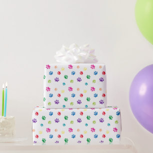 Regenboog geschilderde pootafdrukken cadeaupapier