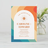 Regenboog Groovy Kleurrijke Wavy Boho Bruiloft QR  Kaart (Staand voorkant)