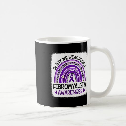 Regenboog In mei Draag we Paarse fibromyalgie Awar Koffiemok (Rechts)
