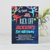 Regenboog Karate Verjaardagsfeestje Kaart (Staand voorkant)