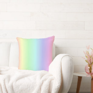 Regenboog Kleuren op Licht Roos Sierkussen