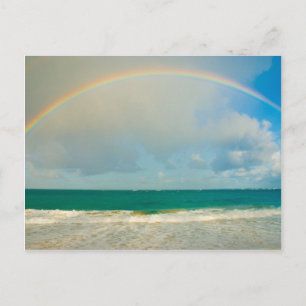 Regenboog over de oceaan briefkaart