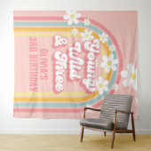 Regenboog Retro Young Wild Three 3de Verjaardag Wandkleed (In Situ (horizontaal))