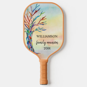 Regenboogfamilie voor gezinshereniging pickleball paddle