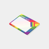 Regenboogkleuren met vlag en aangepaste tekst post-it® notes (Schuin)