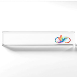 Regenboogkolibrie met oneindigheidssymbool naambordje