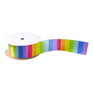 Regenboogstrips met kleurrijke rode lint