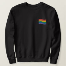 Regenboogvlag geborduurde T-shirt