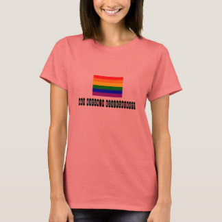 Regenboogvlag, God discrimineert niet T-shirt
