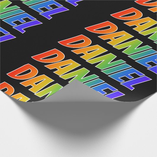 Regenboogvoornaam "DANIEL"; Fun en kleurrijk Cadeaupapier (Hoek)