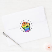 Regenboogvuist Ronde Sticker (Envelop)
