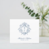  Regency Monogram Crest Wedding RSVP (Staand voorkant)