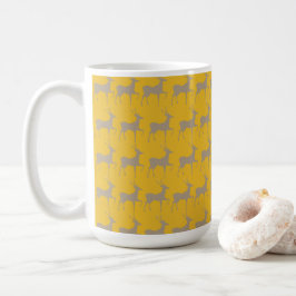 Reindeer Pattern Mug - Mustard Yellow Christmas Koffiemok