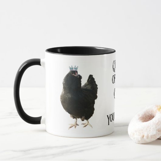Reine de la Coop Ameraucana avec la Couronne Mug (Avec donut)