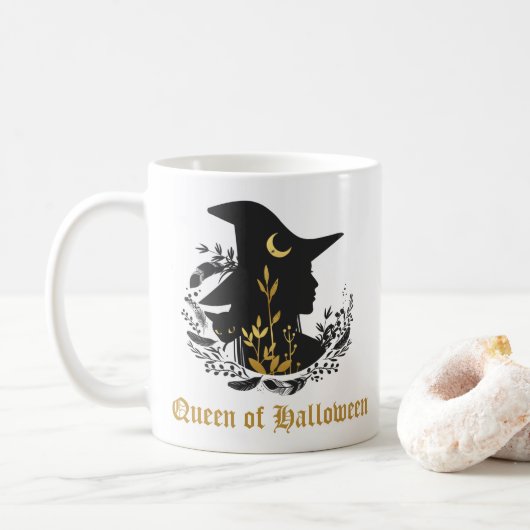 Reine gothique d'or d'Halloween Chat-sorcière Mug (Avec donut)