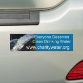 Reinig de waterbumper bumpersticker (Op auto)