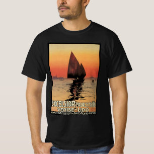 Reis naar het verleden, boten bij Excelsior Palace T-shirt