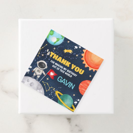 Reis rond de zon Buiten het ruimteplein Bedankjes Labels (In situ)