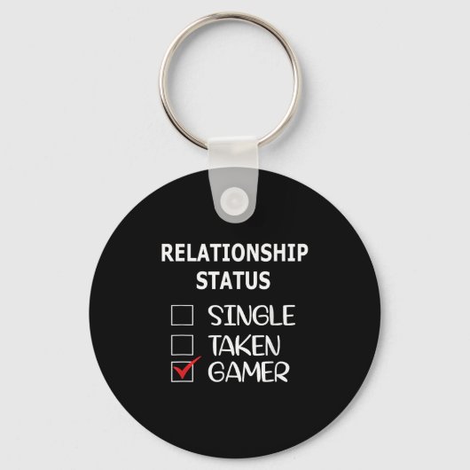 Relationship Status Single Taken Gamer  Sleutelhanger (Voorkant)