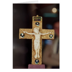 Reliquary kruisbeeld, ivoor Christus op goudkruis