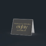 Remerciements Black and Gold 80th Birthday Party Carte de remerc<br><div class="desc">Lettres en or blanc sur carte à charbon noir pour une façon simple de dire "Merci" aux invités pour la fête avec vous. Carte pliée,  blanc à l'intérieur pour message personnel.</div>