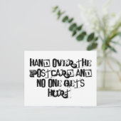 Remettez la carte postale et personne ne se fait b (Debout devant)