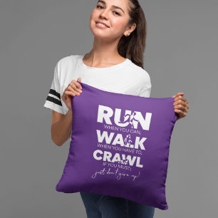 Ren... Walk... kruipen... Geef het gewoon niet op! Kussen