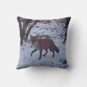 Renard rouge réversible dans le coussin de neige (Verso)