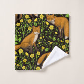 Renards et papillons sur le noir (Gant de toilette)