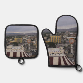 Reno, Nevada Ovenwant & Pannenlap Set