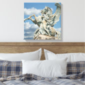 Renown Holding Back Pegasus Canvas Afdruk (Insitu (Slaapkamer))