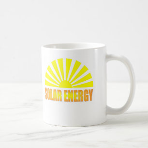 Répandez la tasse d'énergie solaire de soleil