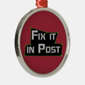 "Repareren in Post" VFX-ornament Metalen Ornament (Rechts)