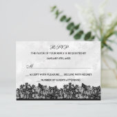 Réponse Black & White Lace RSVP (Debout devant)