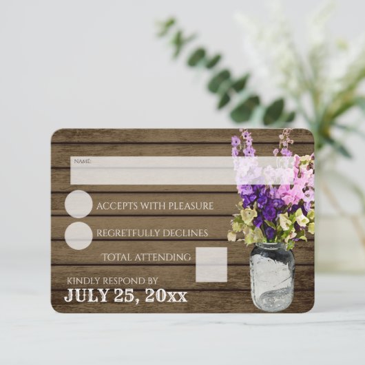 Réponse du pot rustique de Delpheniums (Debout devant)