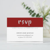 Réponse RSVP simple moderne rouge burgundy argent (Debout devant)