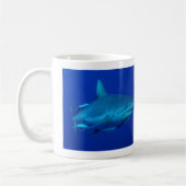 Requin de récif sur la tasse de café de la Grande (Gauche)