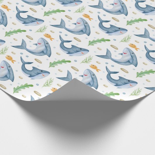 Requin sous la mer Papier cadeau blanc (Coin)