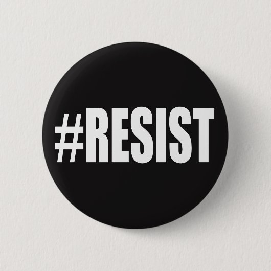 #RESIST RONDE BUTTON 5,7 CM (Voorkant)